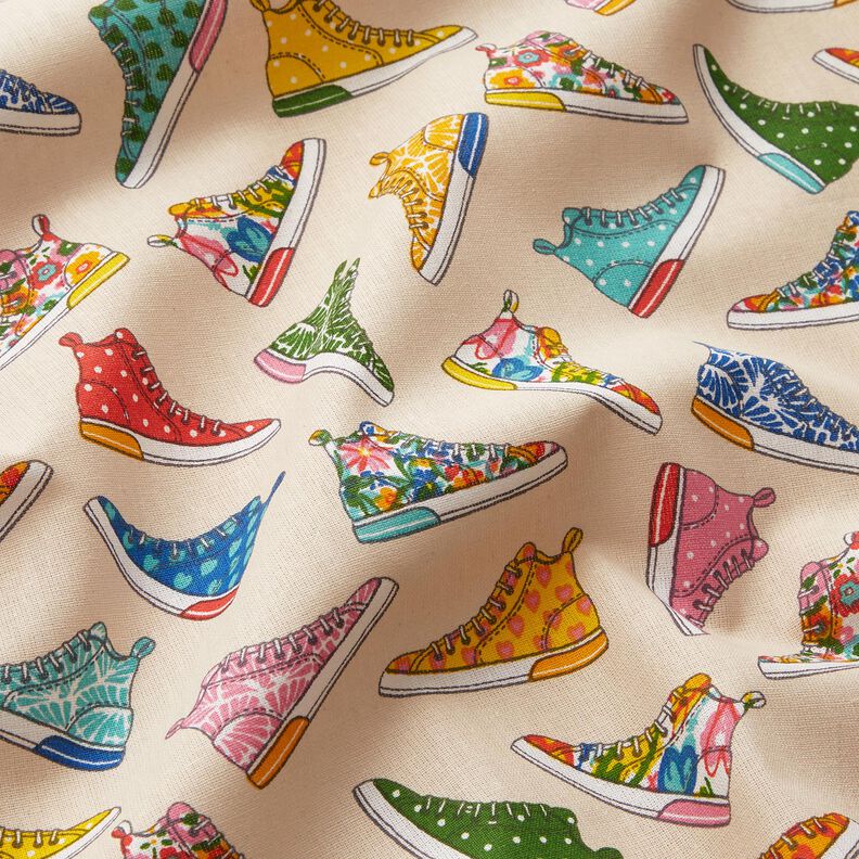 Tkanina bawełniana Kreton kolorowe buty sportowe – jasnobeżowy,  image number 2